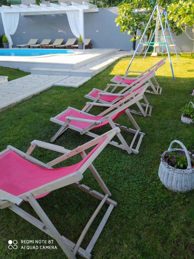 Holiday Home Zezevica - Heated Pool Šestanovac Exterior foto