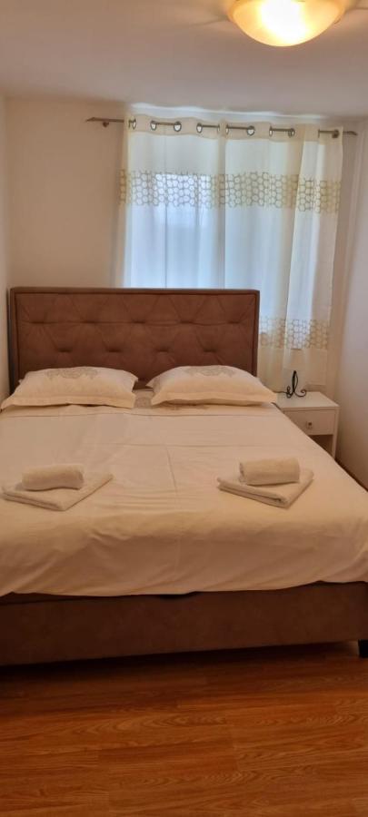 Holiday Home Zezevica - Heated Pool Šestanovac Exterior foto