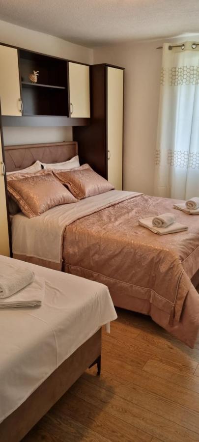Holiday Home Zezevica - Heated Pool Šestanovac Exterior foto
